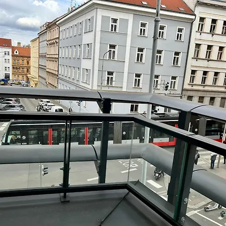 Luxusni Byt V Novostavbe S Balkonem